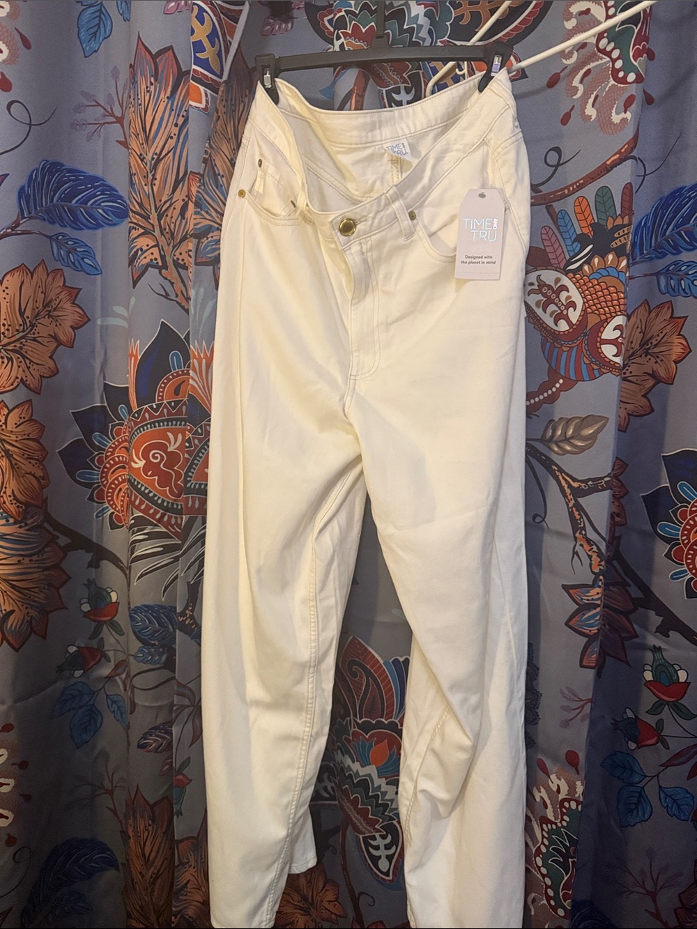 Time and Tru Women's Wide Leg Pants in Off-White